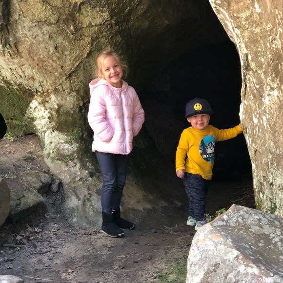 Meet your Posher, Alison - Picture 1 of 1